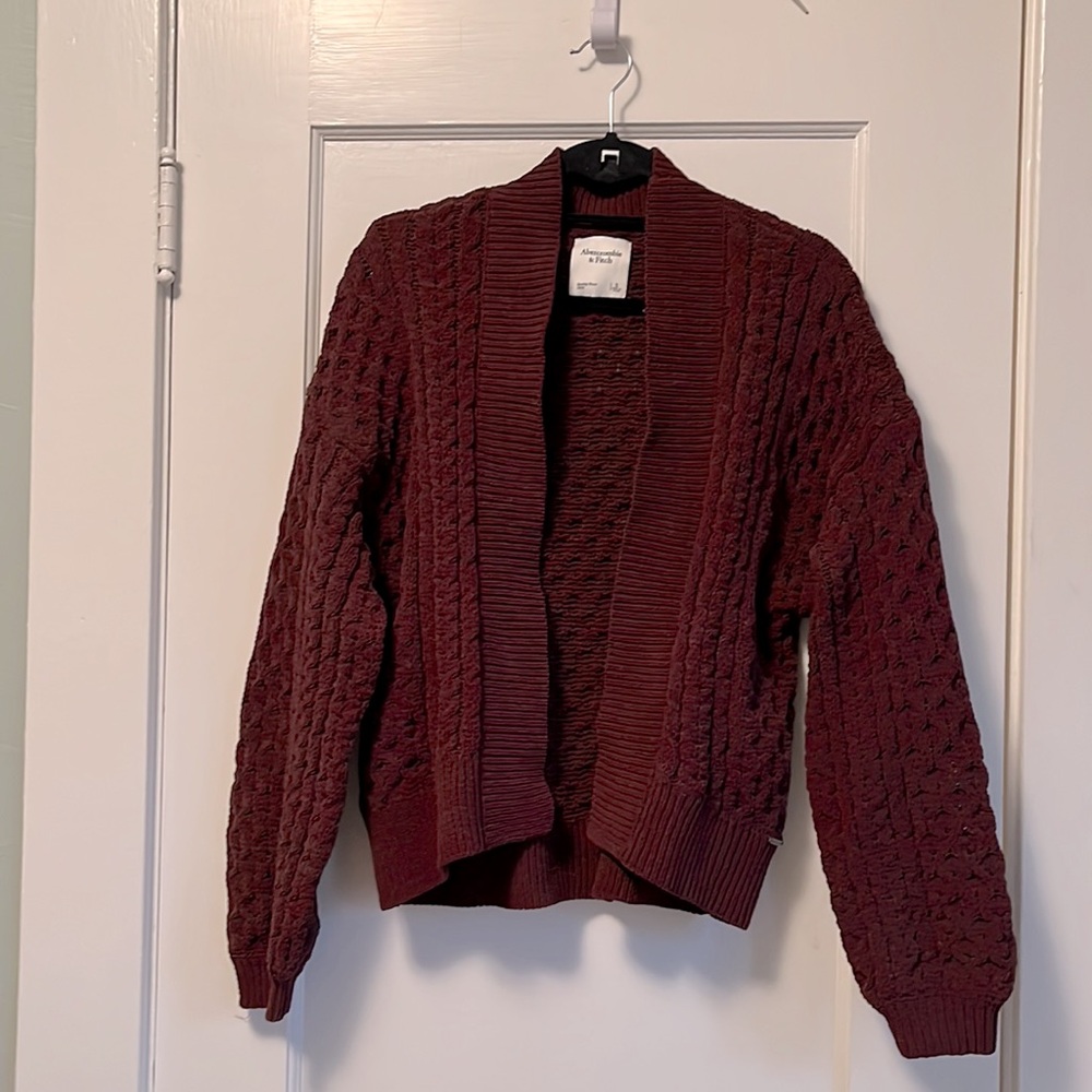 Abercrombie and Fitch burgundy knit cardigan